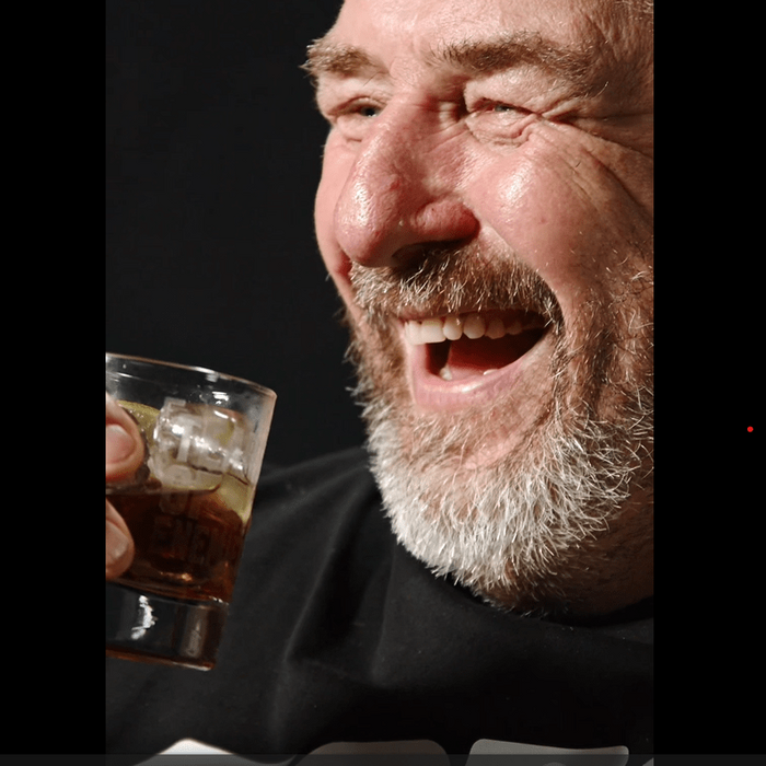 Big Phil Tries 2 Guineas Rum! AD